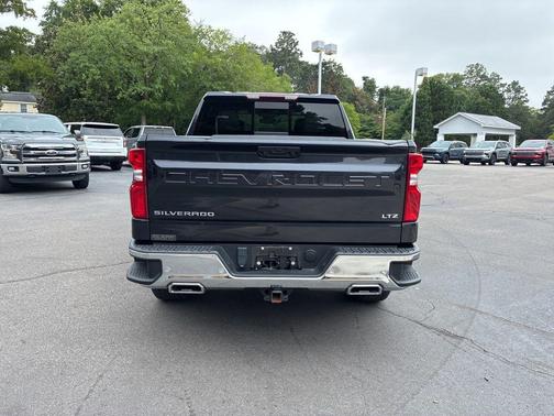 Dark Ash Metallic 2023 Chevrolet Silverado 1500 LTZ