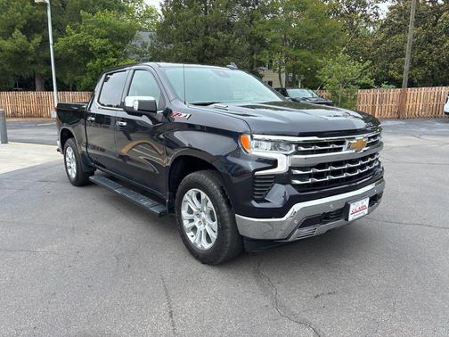 Dark Ash Metallic 2023 Chevrolet Silverado 1500 LTZ