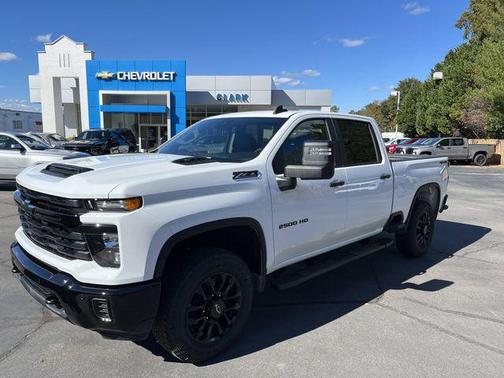 2026 Chevrolet Silverado 2500 Custom