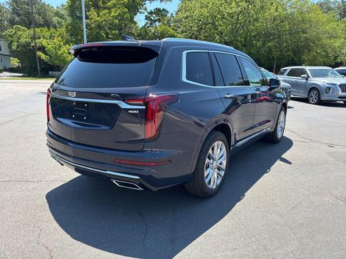 Midnight Sky Metallic 2025 Cadillac XT6 Premium Luxury FWD