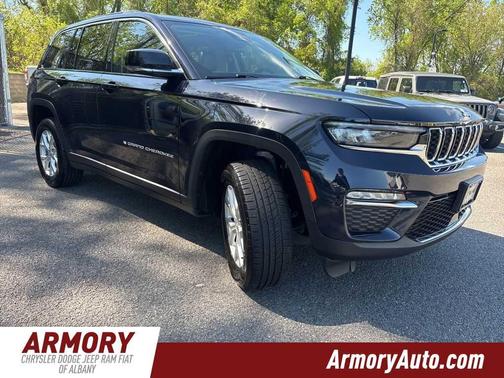 Midnight Sky 2023 Jeep Grand Cherokee Limited