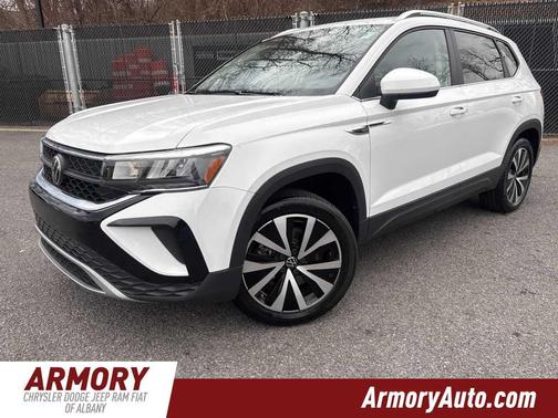 2023 Volkswagen Taos 1.5T SE