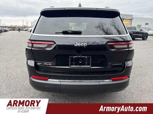 Diamond Black 2021 Jeep Grand Cherokee L Laredo