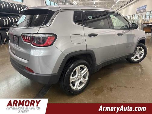 Billet Silver Metallic Clearcoat 2023 Jeep Compass Sport