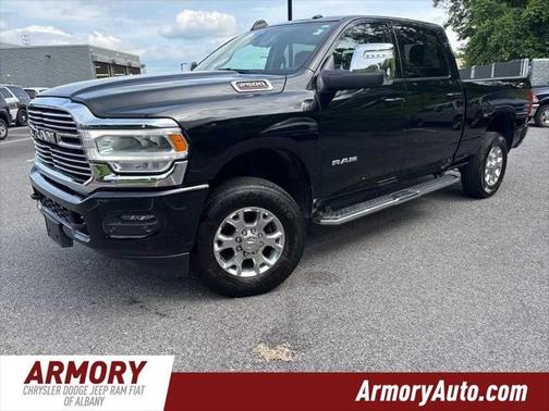 2024 RAM 2500 Laramie Crew Cab 4x4 64' Box