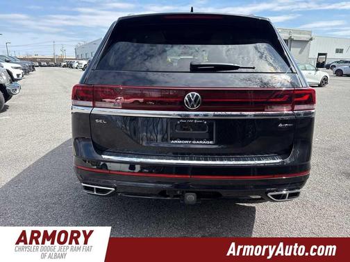 2024 Volkswagen Atlas 2.0T SEL Premium R-Line