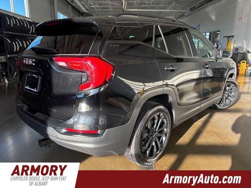 Ebony Twilight Metallic 2020 GMC Terrain SLE