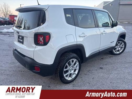2023 Jeep Renegade Latitude