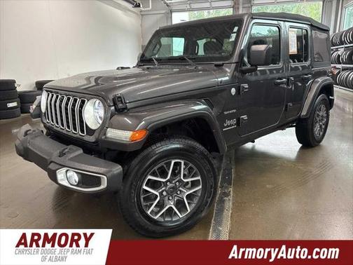 2024 Jeep Wrangler 4-Door Sahara 4x4