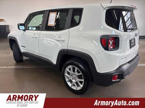 2023 Jeep Renegade Latitude