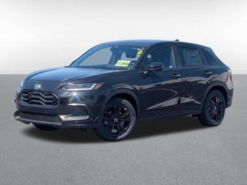 Crystal Black Pearl 2027 Honda HR-V Sport