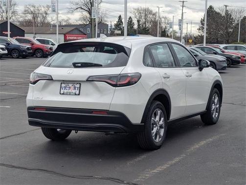 2025 Honda HR-V LX