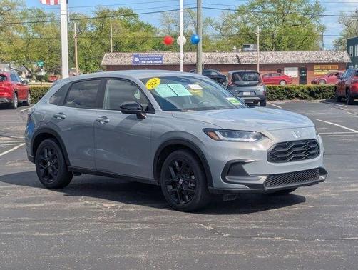 Urban Gray Pearl 2024 Honda HR-V Sport