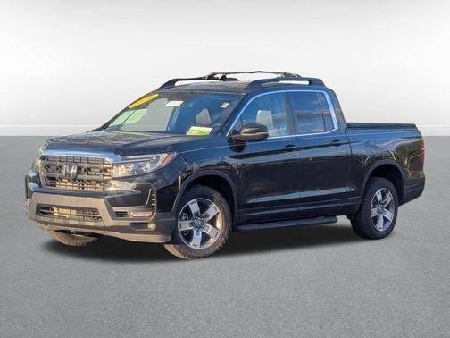 Crystal Black Pearl 2024 Honda Ridgeline RTL