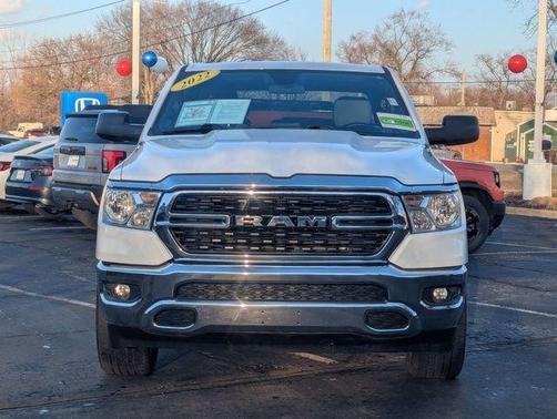 Bright White Clearcoat 2022 RAM 1500 Big Horn
