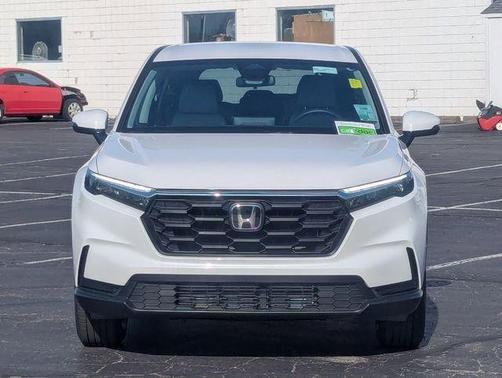 Platinum White Pearl 2026 Honda CR-V LX