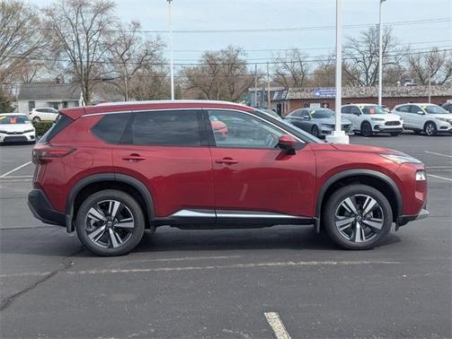 2021 Nissan Rogue SL