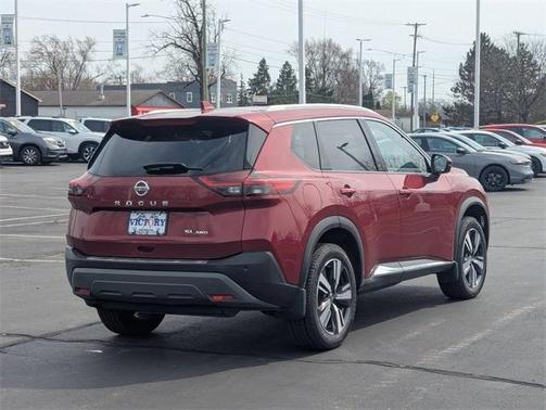 2021 Nissan Rogue SL