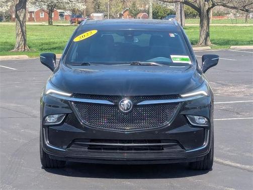 2022 Buick Enclave Essence