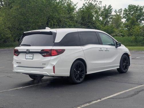 Platinum White Pearl 2026 Honda Odyssey Sport-L