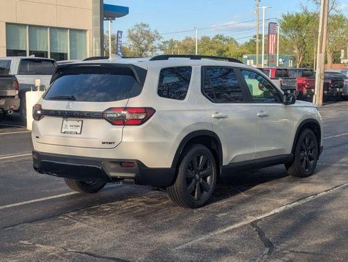 Platinum White Pearl 2026 Honda Pilot Sport