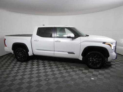 2025 Toyota Tundra Platinum