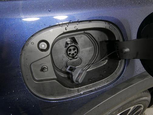 2024 Mazda CX-90 PHEV Premium