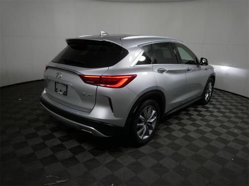 2021 INFINITI QX50 ESSENTIAL AWD
