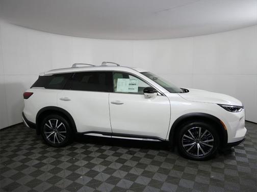 2025 INFINITI QX60 SENSORY