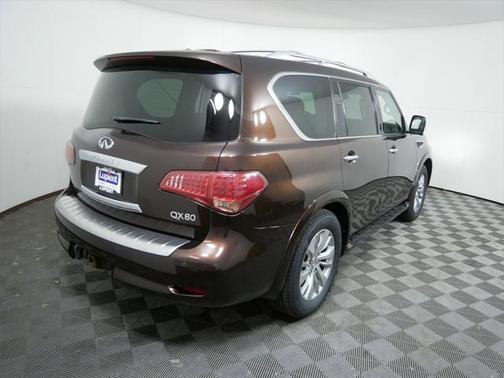 2017 INFINITI QX80 Base