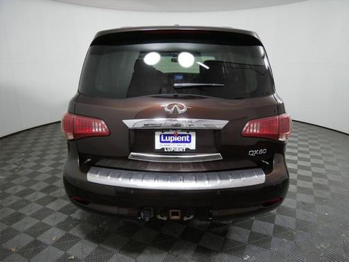 2017 INFINITI QX80 Base