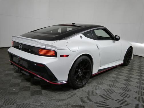 2024 Nissan Z NISMO Auto