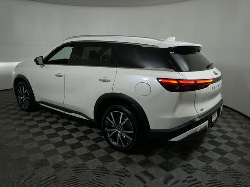2024 INFINITI QX60 SENSORY