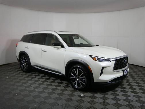 2024 INFINITI QX60 SENSORY