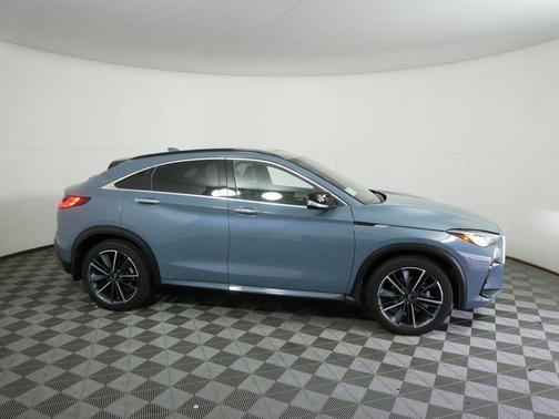 2025 INFINITI QX55 LUXE