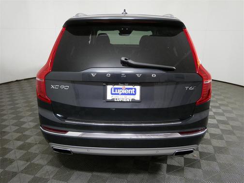2021 Volvo XC90 T6 Inscription