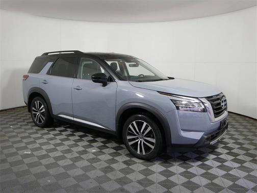 2023 Nissan Pathfinder Platinum 4WD