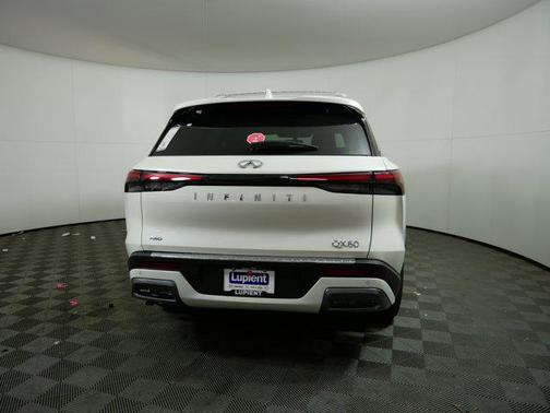 2025 INFINITI QX60 SENSORY