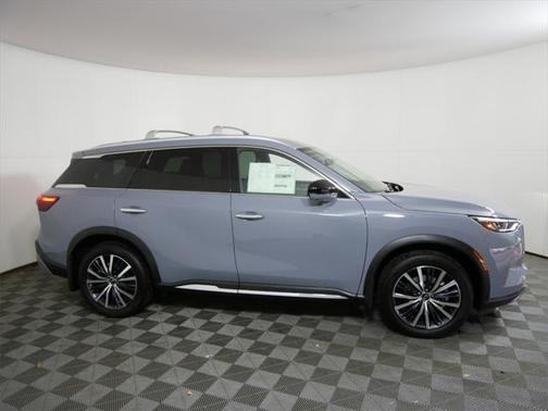 2025 INFINITI QX60 SENSORY