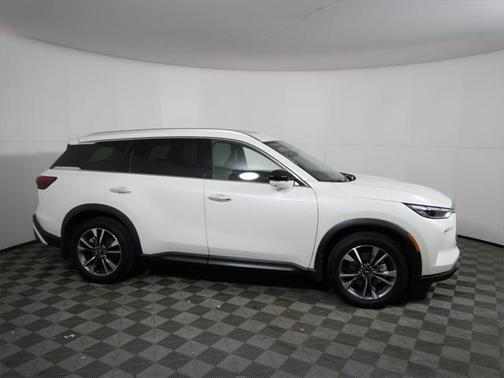 2024 INFINITI QX60 Luxe