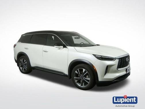 Majestic White 2023 INFINITI QX60 Luxe