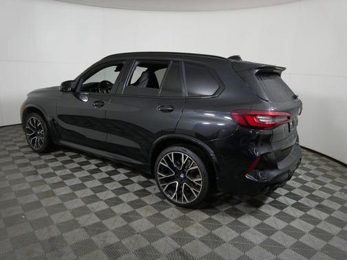2022 BMW X5 M Base
