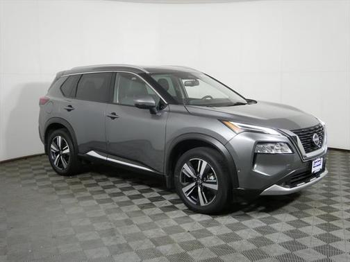 2022 Nissan Rogue Platinum