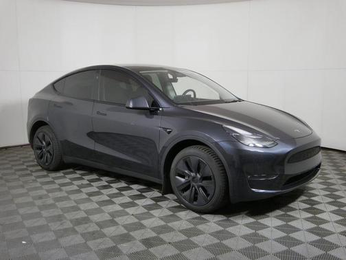 2024 Tesla Model Y Long Range Dual Motor All-Wheel Drive