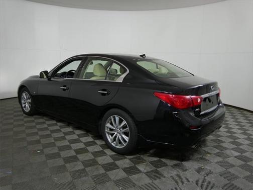 2014 INFINITI Q50 Premium