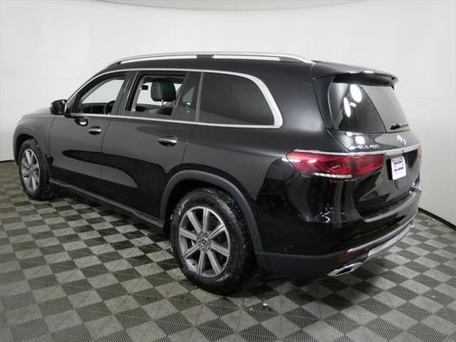 2023 Mercedes-Benz GLS 450 4MATIC