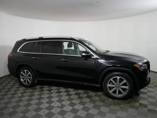 2023 Mercedes-Benz GLS 450 4MATIC