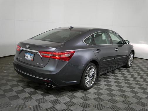2016 Toyota Avalon 
