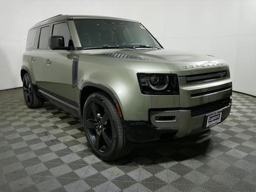 2022 Land Rover Defender 110 X-Dynamic SE