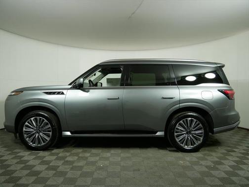 2025 INFINITI QX80 SENSORY AWD